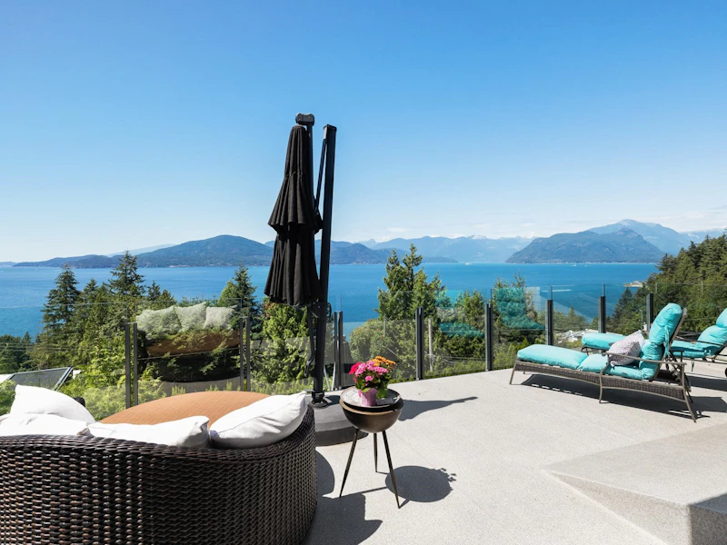 75 Isleview Place, West Vancouver BC V0N 2E0