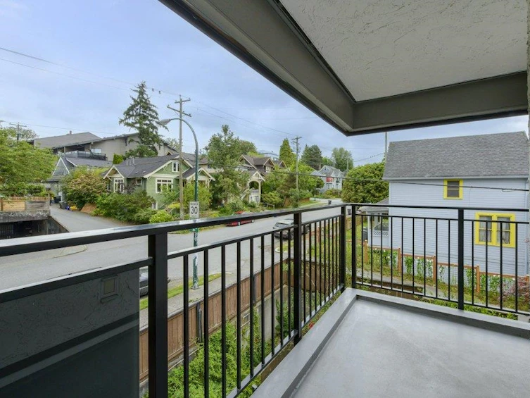 307-1484 Charles Street, Vancouver, BC, V5L 2S8 - 15