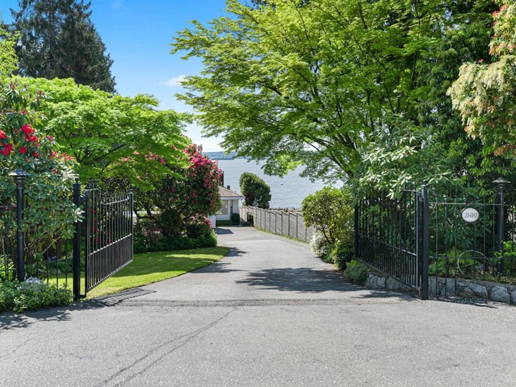 2810 Bellevue Avenue, West Vancouver, BC, V7V 1E8 - 4