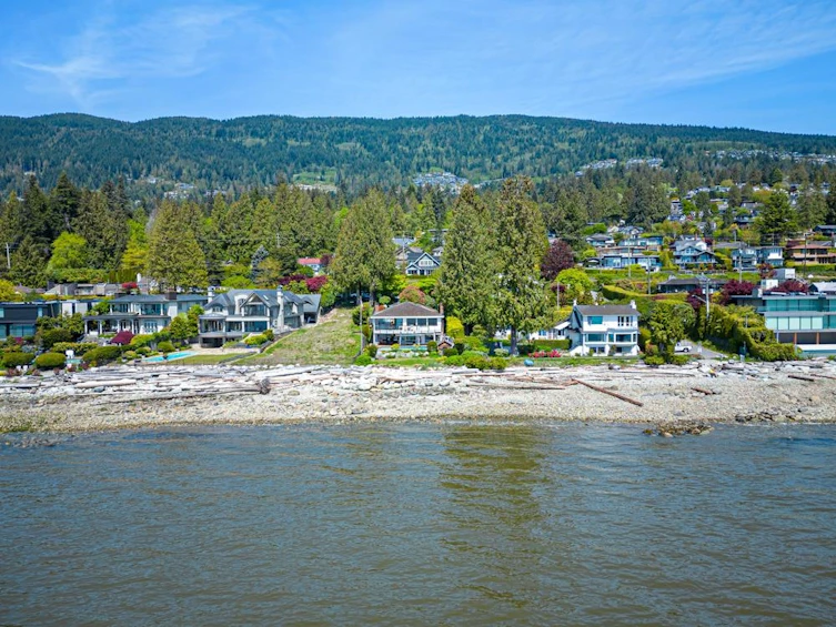 2810 Bellevue Avenue, West Vancouver, BC, V7V 1E8 - 13