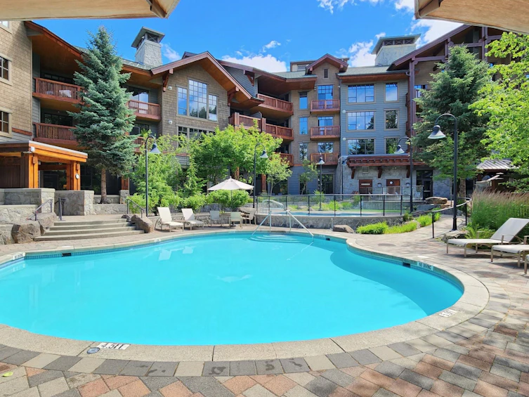 618-2202 Gondola Way, Whistler, BC, V8E 0M7 - 25
