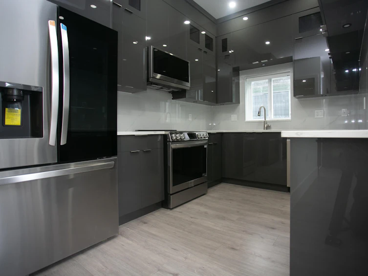 #2-3351 Austrey Avenue, Vancouver, BC, V5R 4V8 - 2