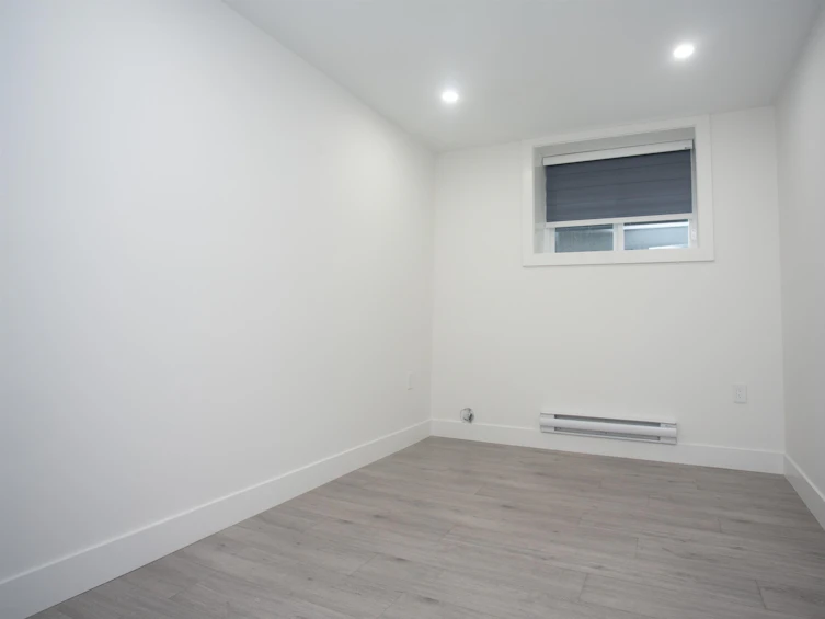 #2-3351 Austrey Avenue, Vancouver, BC, V5R 4V8 - 18