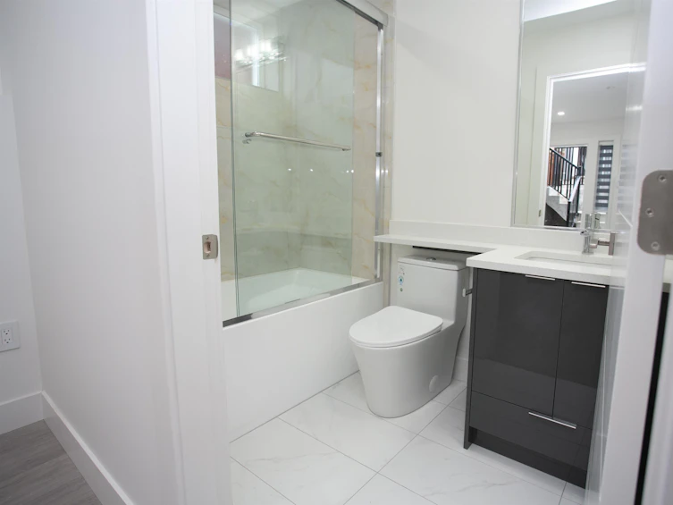 #2-3351 Austrey Avenue, Vancouver, BC, V5R 4V8 - 20