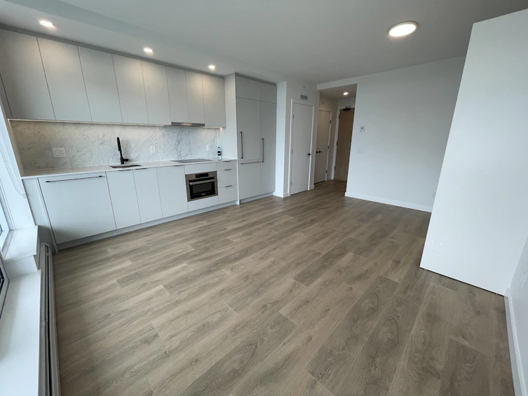 1210-13685 102 Avenue, Surrey, BC, V3T 1N7 - 2