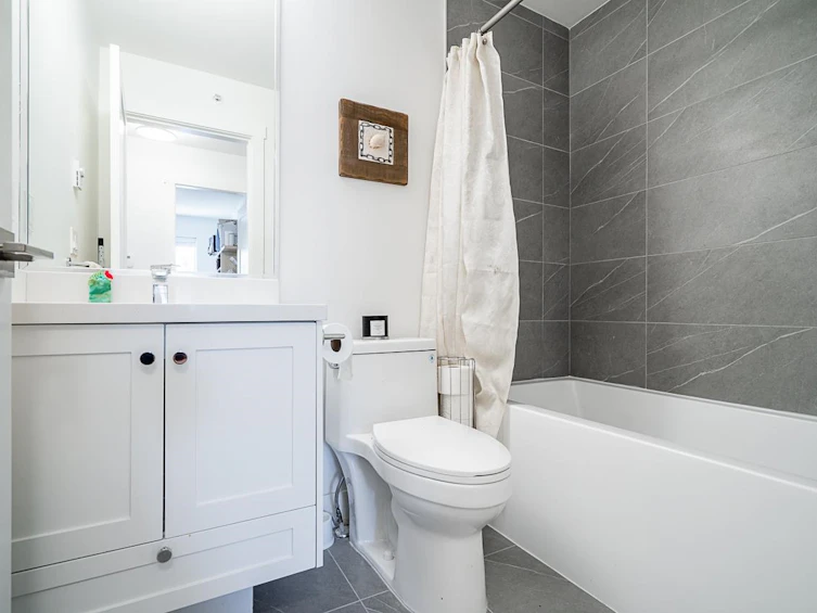 24-8161 201 Street, Langley, BC, V2Y 4J1 - 24