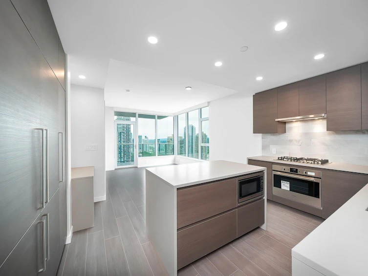2411-2186 Gilmore Avenue, Burnaby, BC, V5C 0N7 - 4