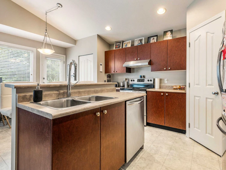 10091 242b Street, Maple Ridge, BC, V2W 1X6 - 13