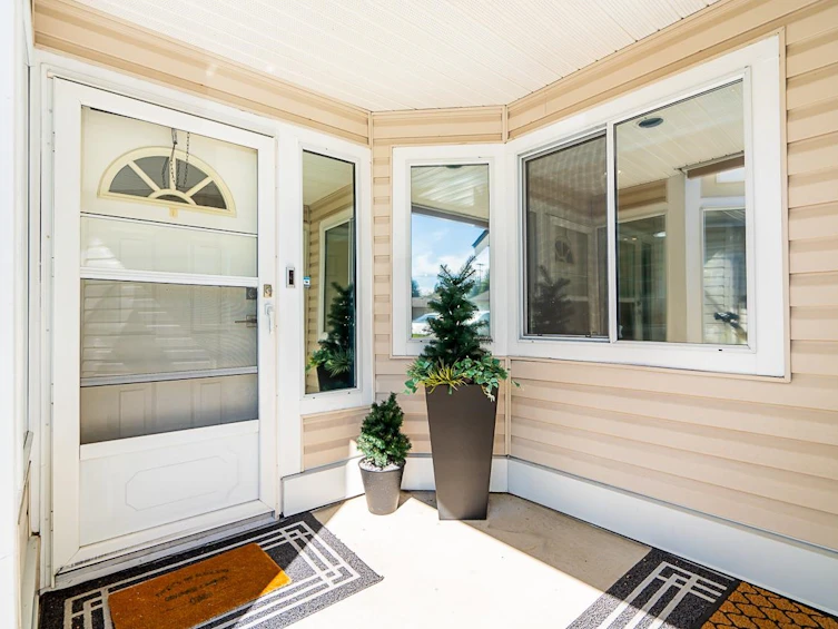 110-16031 82 Avenue, Surrey, BC, V4N 0N4 - 4