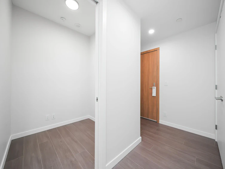 1805-2186 Gilmore Avenue, Burnaby, BC, V5C 0N7 - 8