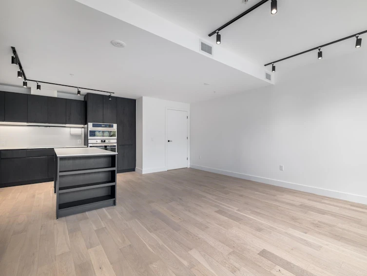 3986 Dumfries Street, Vancouver, BC, V5N 0J1 - 12