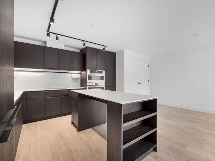 3986 Dumfries Street, Vancouver, BC, V5N 0J1 - 13