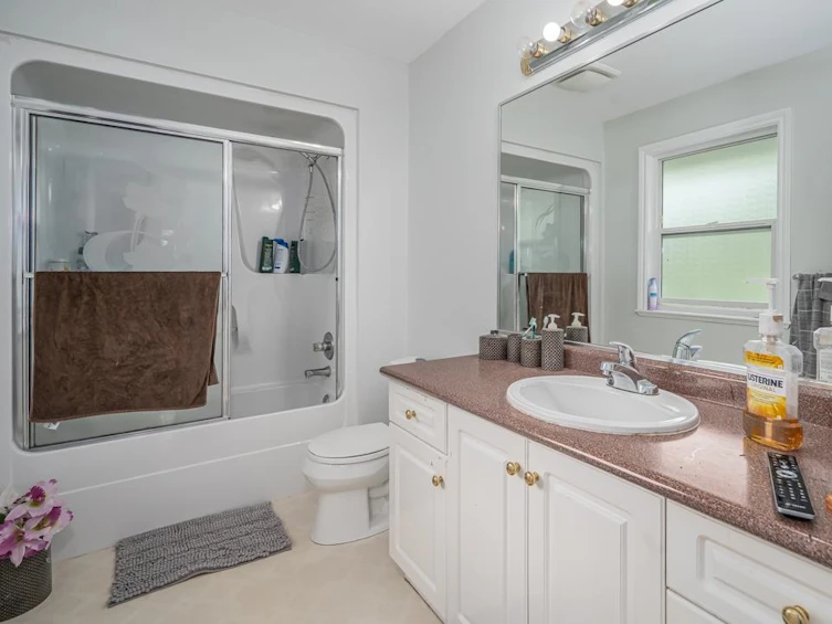 3446 Sidegrove Court, Abbotsford, BC, V2T 6S9 - 18
