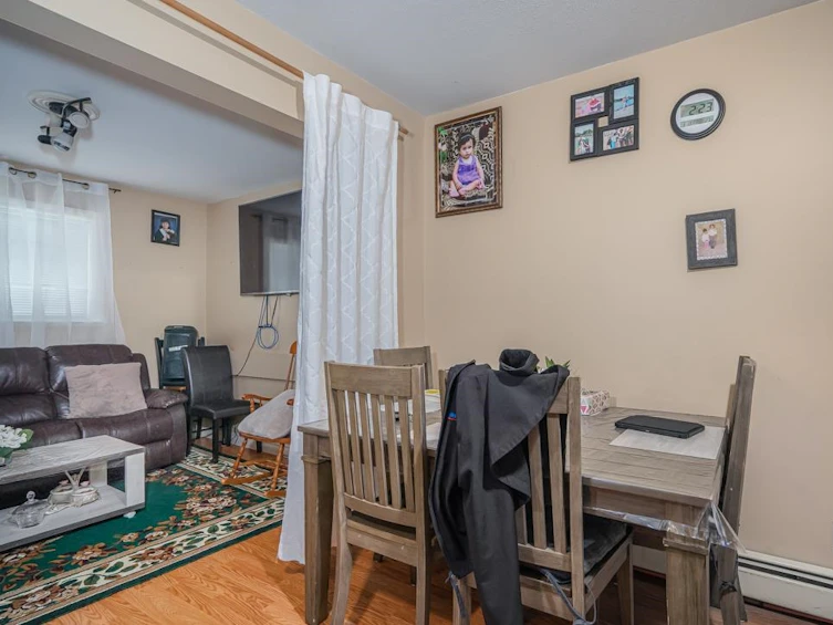 3446 Sidegrove Court, Abbotsford, BC, V2T 6S9 - 26