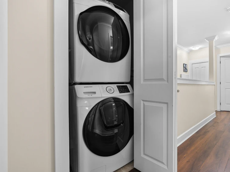 27-12036 66, Surrey, BC, V3W 3M2 - 27