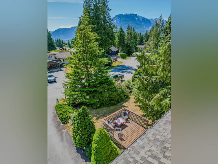 2541 Lomond Way, Squamish, BC, V8E 0J6 - 25