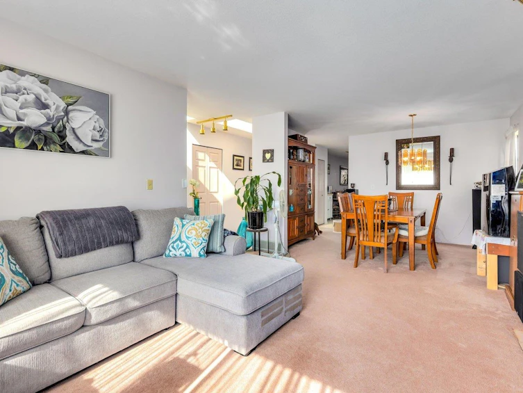 1074 164 Street, Surrey, BC, V4A 4Y7 - 5