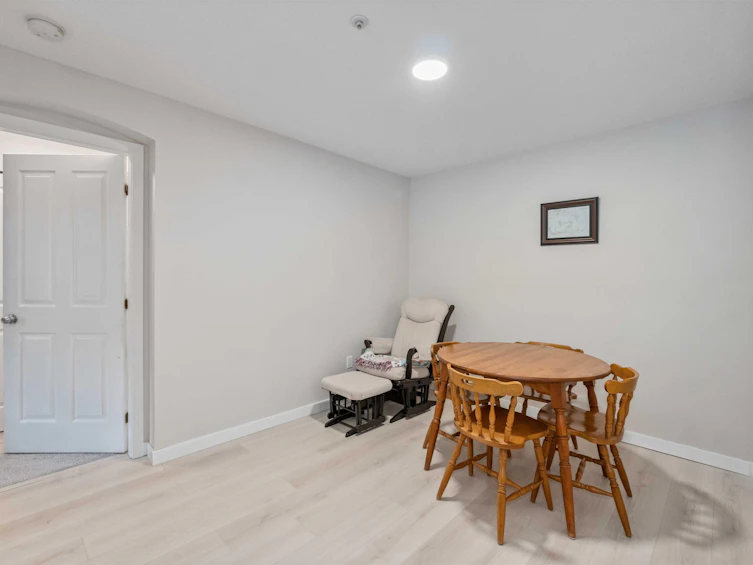 115-20976 56 Avenue, Langley, BC, V3A 7Z2 - 13
