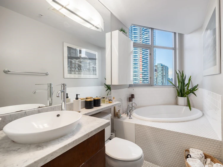 1406-1050 Smithe Street, Vancouver, BC, V6E 4T4 - 17