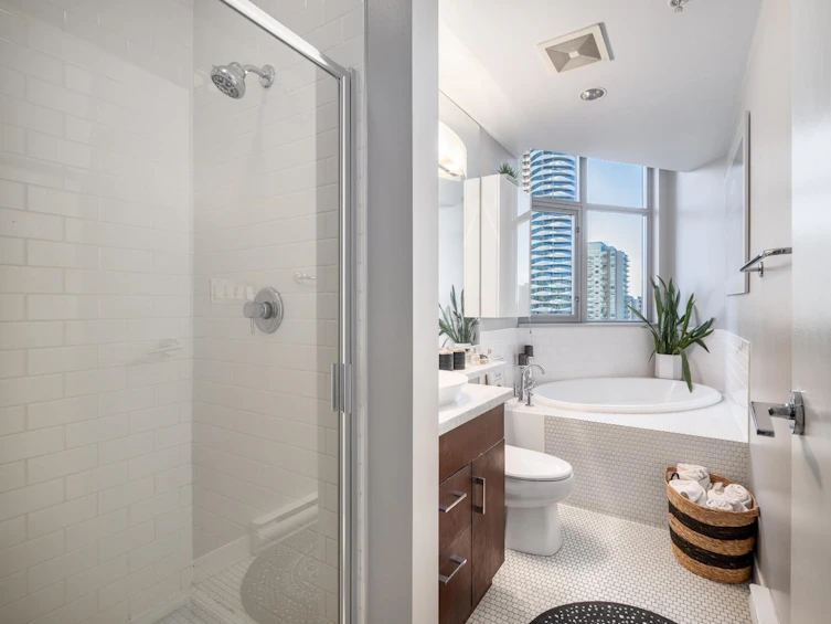 1406-1050 Smithe Street, Vancouver, BC, V6E 4T4 - 18