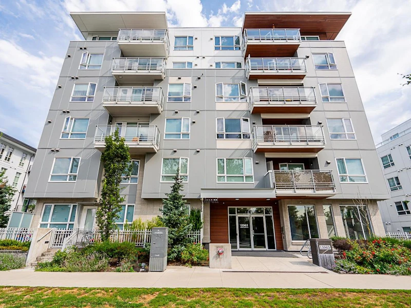 513 - 13963 105th Boulevard, Surrey BC