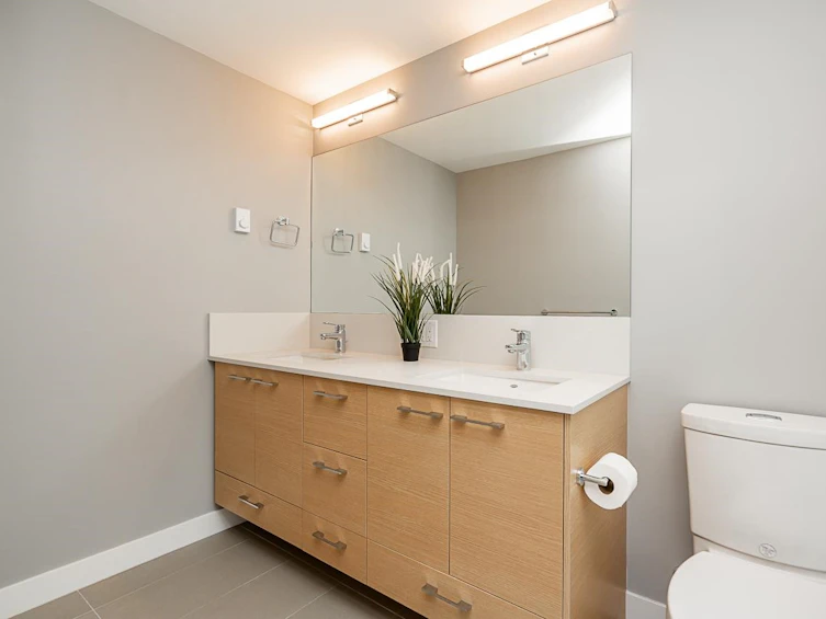 513-13963 105, Surrey, BC, V3T 0M9 - 18