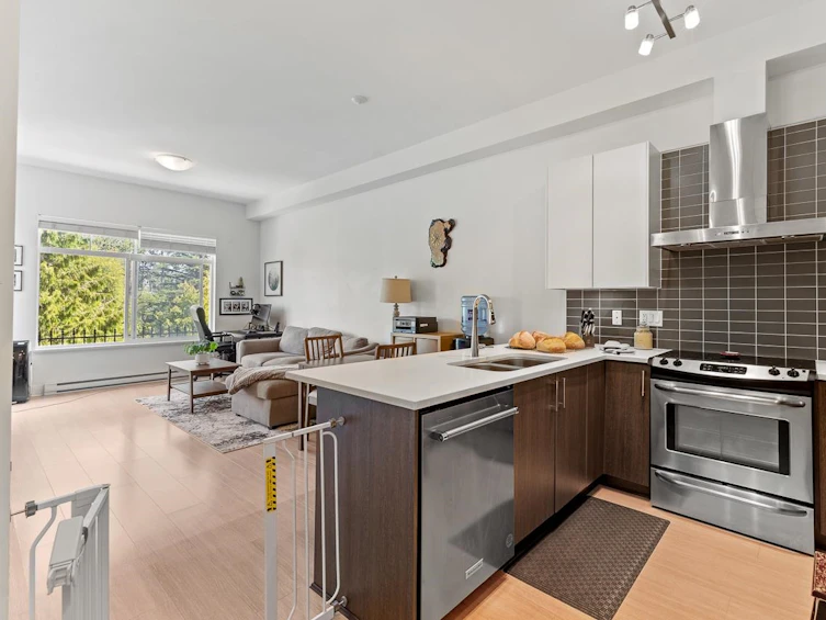 501-6480 195a, Surrey, BC, V4N 6P1 - 2