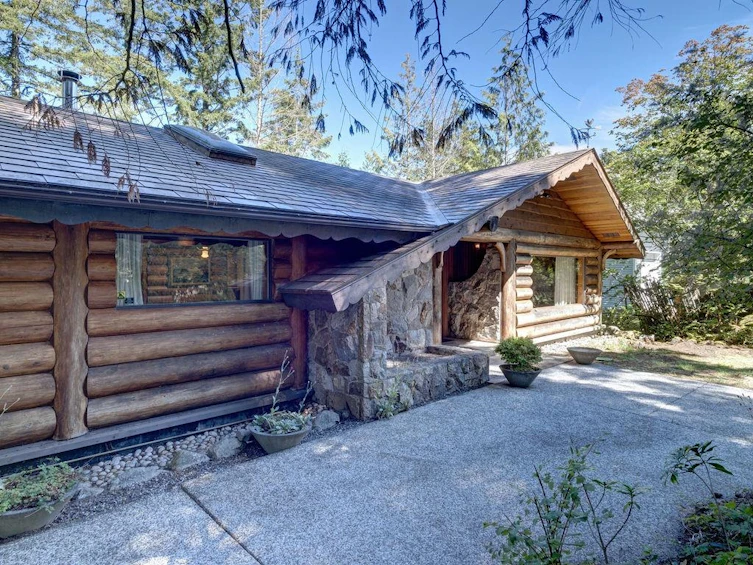 9862 Wescan Road, Halfmoon Bay, BC, V7Z 1G2 - 6
