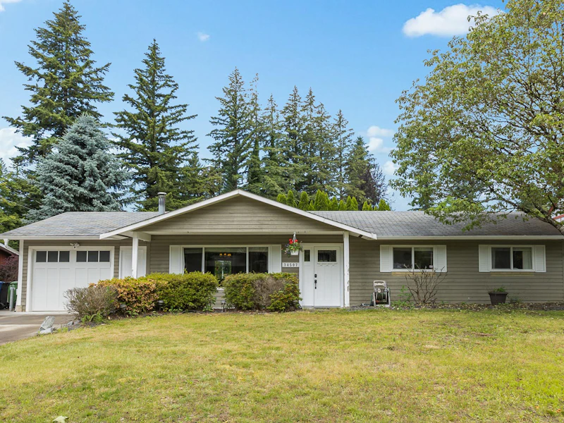 34507 Laburnum Avenue, Abbotsford BC V2S 4V3