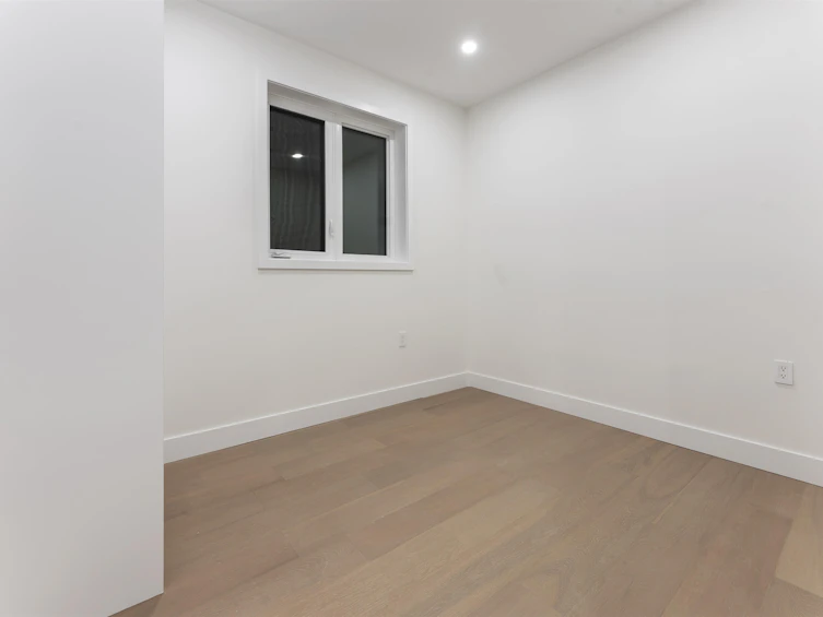 1-2553 Triumph Street, Vancouver, BC, V5K 1S7 - 19