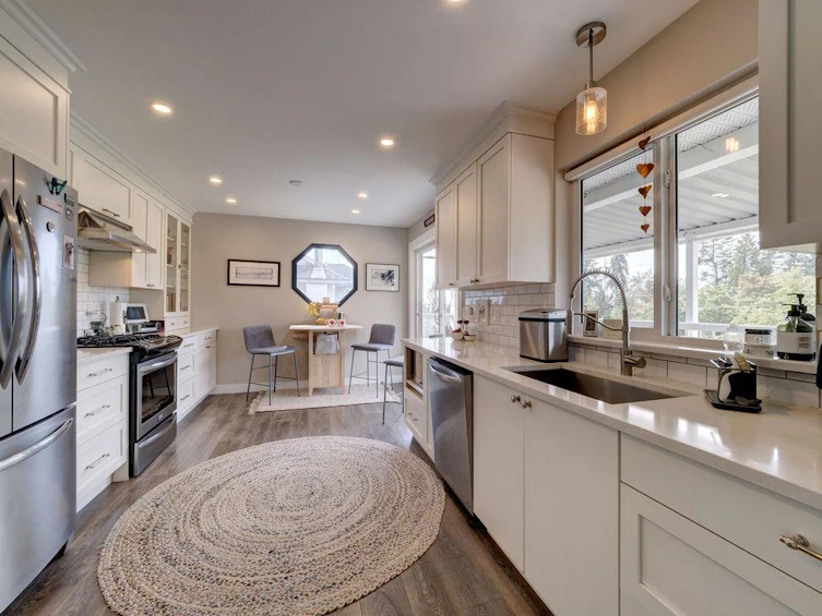 1554 Grandview Road, Gibsons, BC, V0N 1V5 - 7