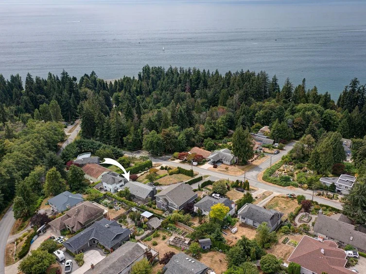 1554 Grandview Road, Gibsons, BC, V0N 1V5 - 40