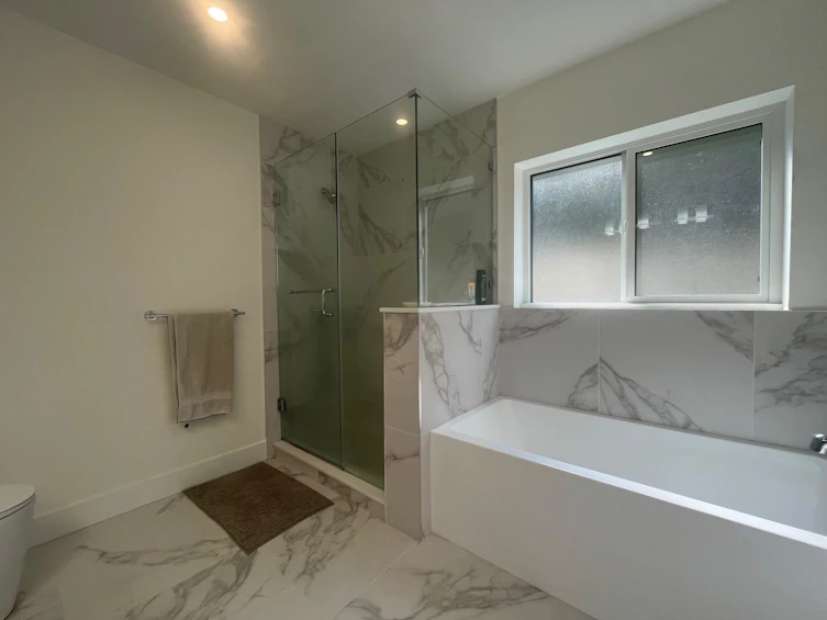 102-710 School Road, Gibsons, BC, V0N 1V9 - 16