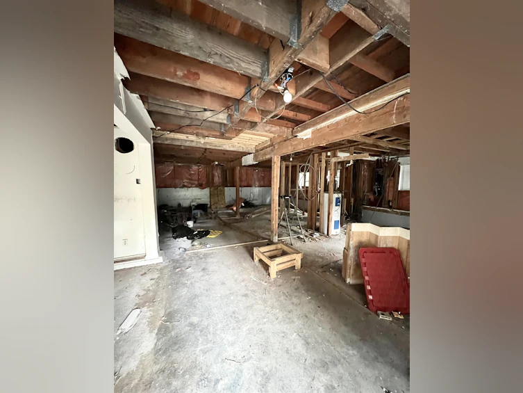 6960 Sunshine Coast Highway, Halfmoon Bay, BC, V7Z 0N2 - 13