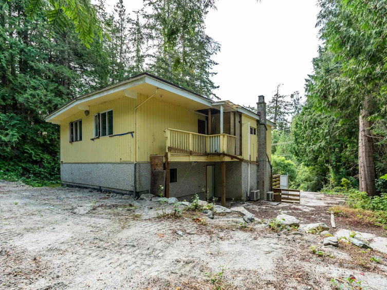 6960 Sunshine Coast Highway, Halfmoon Bay, BC, V7Z 0N2 - 18