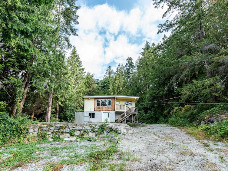 6960 Sunshine Coast Highway, Halfmoon Bay, BC, V7Z 0N2 - 23