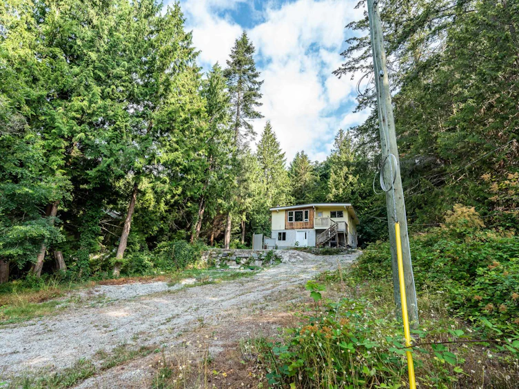 6960 Sunshine Coast Highway, Halfmoon Bay, BC, V7Z 0N2 - 25