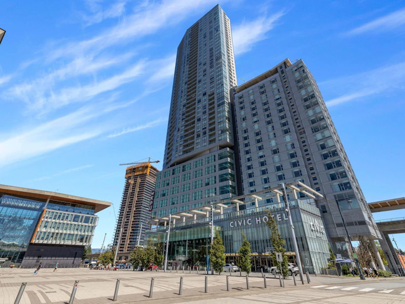 2309 - 13495 Central Avenue, Surrey BC