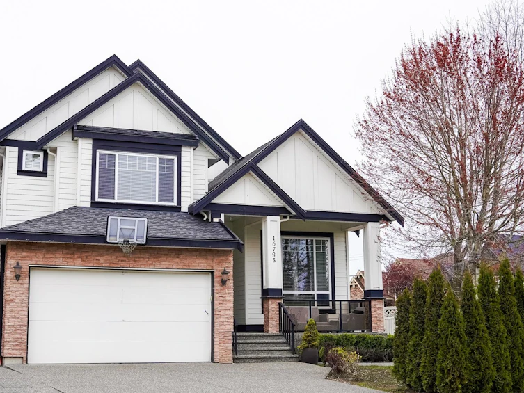 16785 58b Avenue, Surrey, BC, V3S 2K3