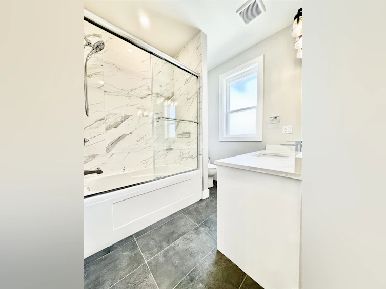 33-4217 Old Clayburn Road, Abbotsford, BC, V3G 1L5 - 15