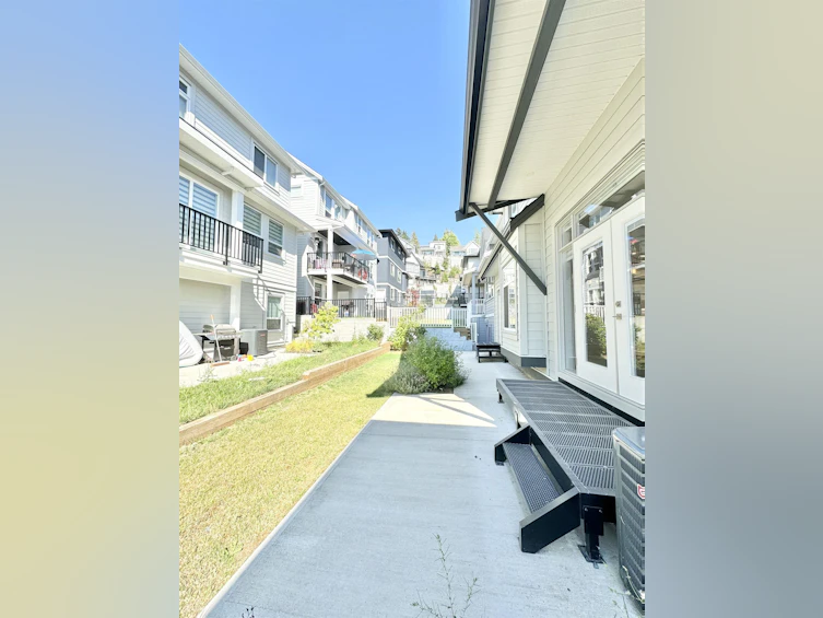 33-4217 Old Clayburn Road, Abbotsford, BC, V3G 1L5 - 20