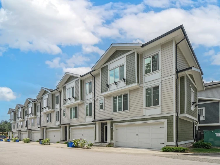 36-14499 64 Avenue, Surrey, BC, V3S 1X5