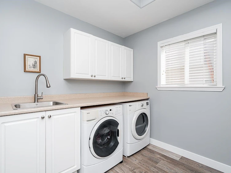 16601 61 Avenue, Surrey, BC, V3S 1W2 - 15