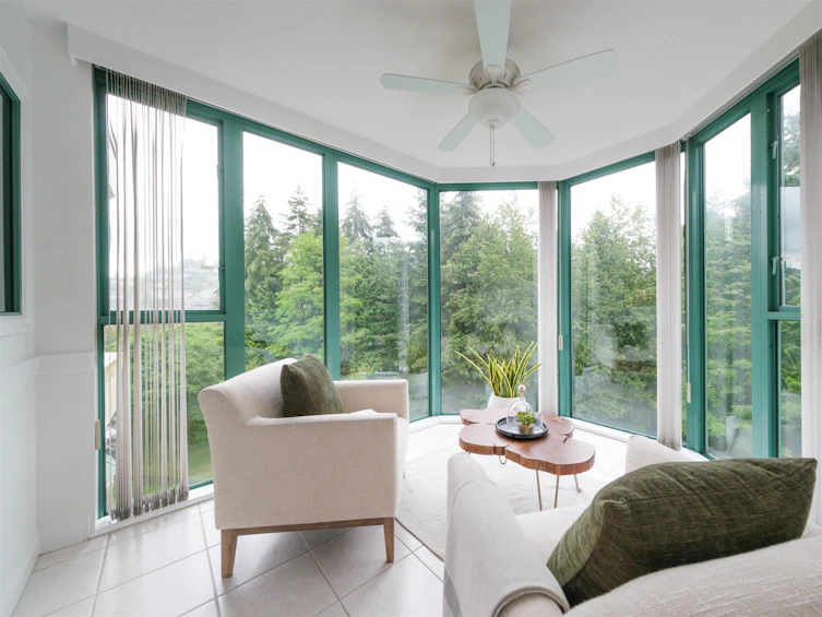 5E-338 Taylor Way, West Vancouver, BC, V7T 2Y1 - 3
