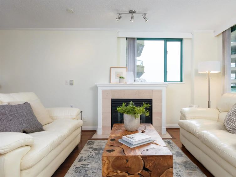 5E-338 Taylor Way, West Vancouver, BC, V7T 2Y1 - 4