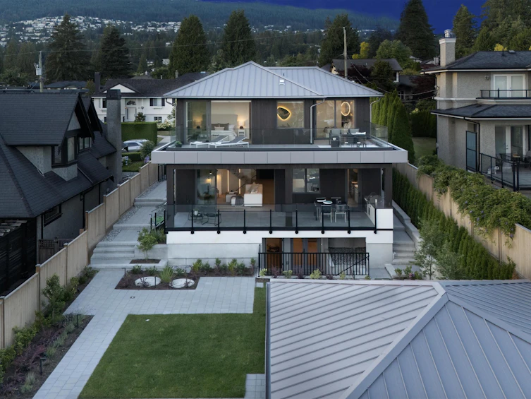 1130 Gordon Avenue, West Vancouver, BC, V7T 1P9 - 3