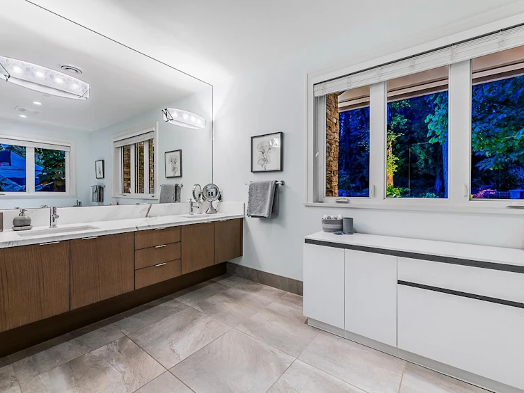 4488 Stone Court, West Vancouver, BC, V7W 2V5 - 13