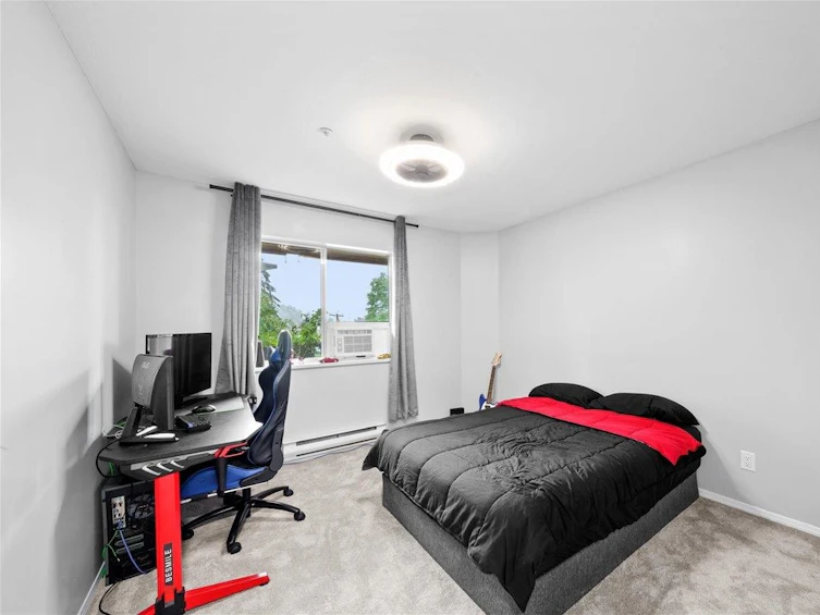 304-5450 208, Langley, BC, V3A 2J9 - 24