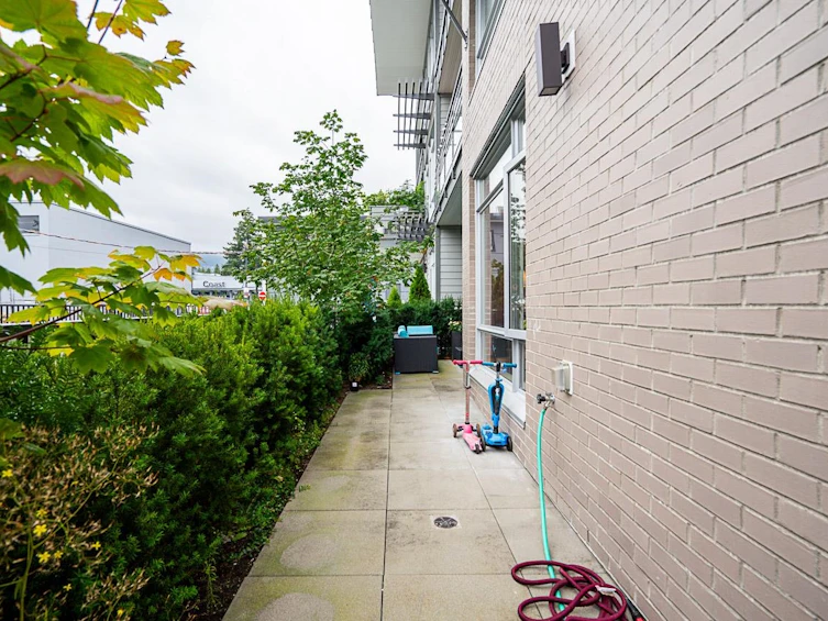 101-1591 Bowser Avenue, North Vancouver, BC, V7P 2Y4 - 29