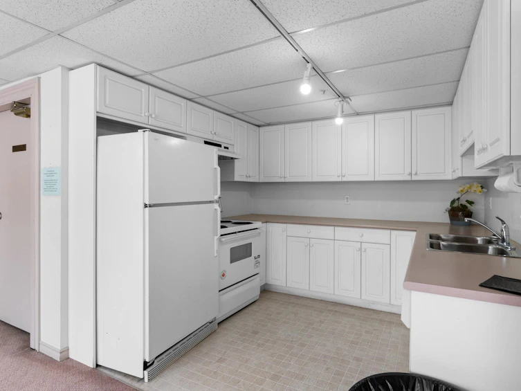 203-2575 Ware, Abbotsford, BC, V2S 3E2 - 20